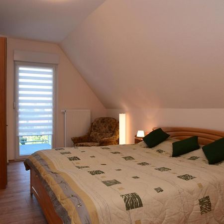 Ferienwohnung Anneliese Am Stadttor Hornbach Bagian luar foto